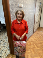 В преддверии Международного дня пожилых людей предприниматели города поздравили ветеранов торговли.