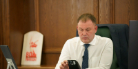 Здравоохранение, транспорт, угольная отрасль, благоустройство, экология: Илья Середюк ответил на вопросы кузбассовцев в прямом эфире - Город Мыски
